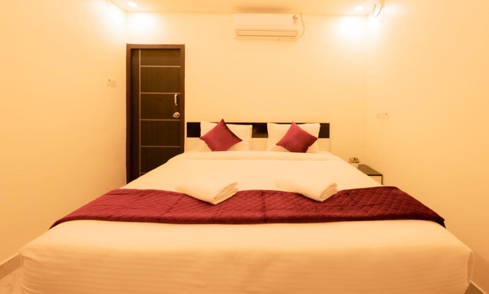Beestay Hotels Elite Park Тірупаті Номер фото